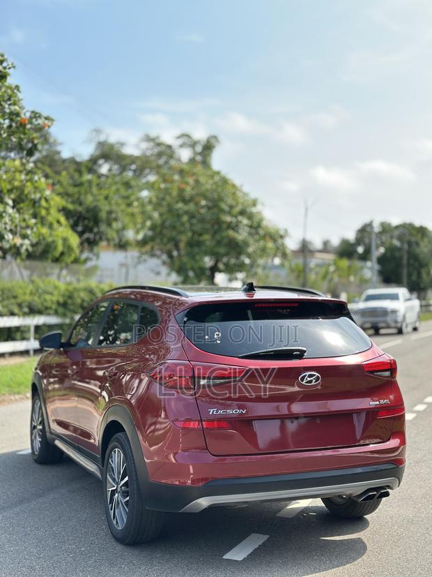 Hyundai Tucson Limited 2021 Red