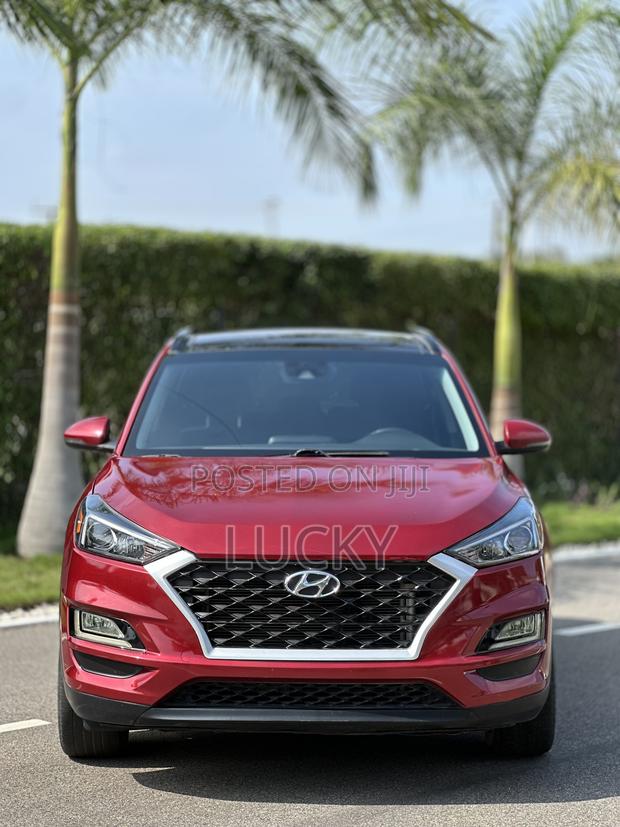 Hyundai Tucson Limited 2021 Red
