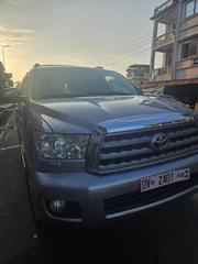 Toyota Sequoia Platinum 4dr SUV 4WD (5.7L 8cyl 6A) 2013 Beige for sale