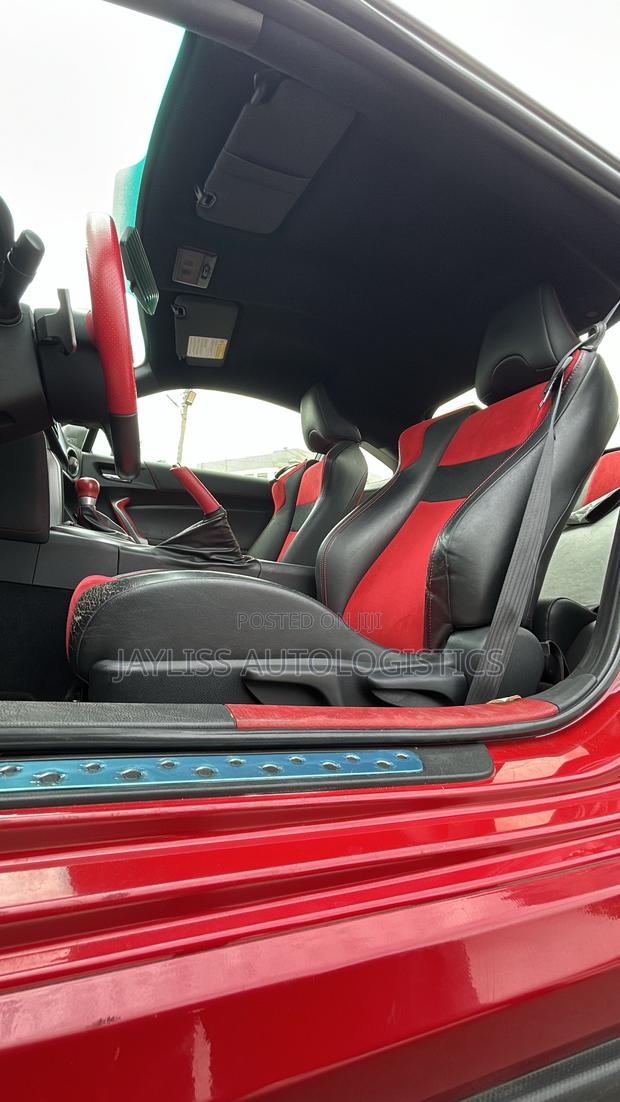 Toyota GT86 GT 2013 Red
