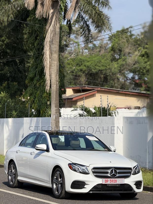 Mercedes-Benz E300 2019 White