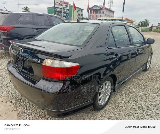 Toyota Vios 2010 Black