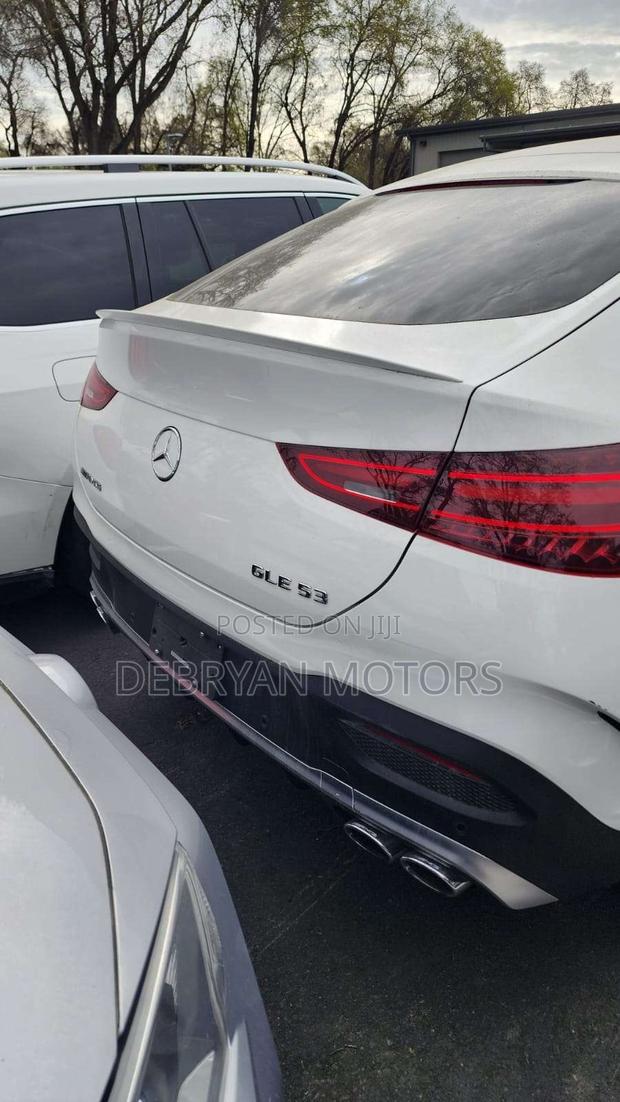 Mercedes-Benz GLE53 2024 White