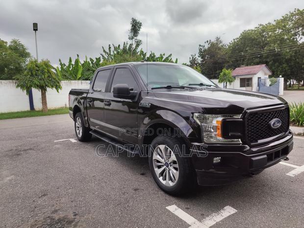 Ford F-150 Lariat 4x4 SuperCrew Cab Styleside 5.5 ft. box 145 in. WB