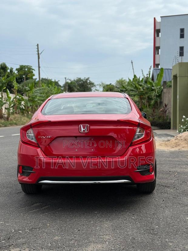 Honda Civic 2021 Red
