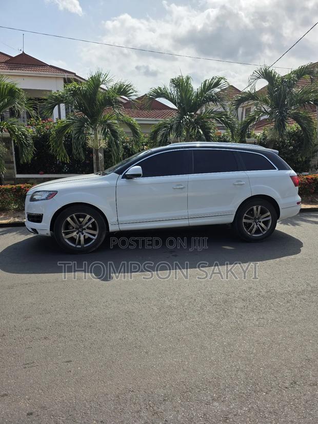 Audi Q7 3.0T Premium AWD quattro 2013 White