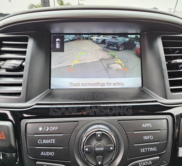 Nissan Pathfinder 2016 Gray