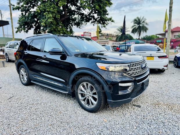 Ford Explorer 2021 Black