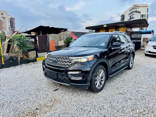 Ford Explorer 2021 Black