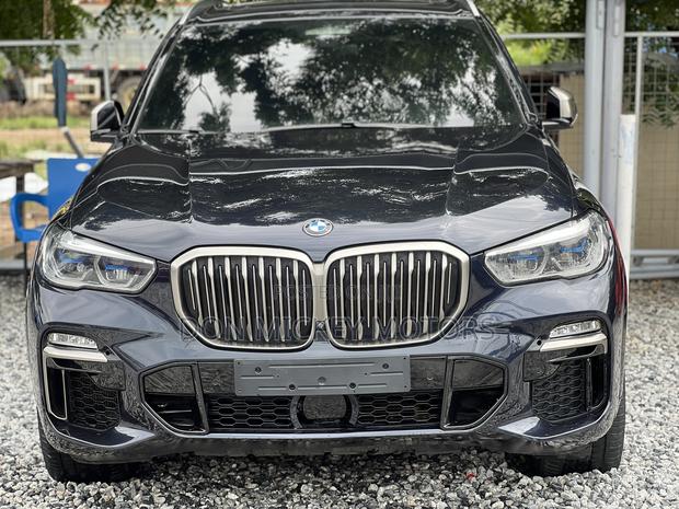 BMW X5 M50i AWD 2020 Blue