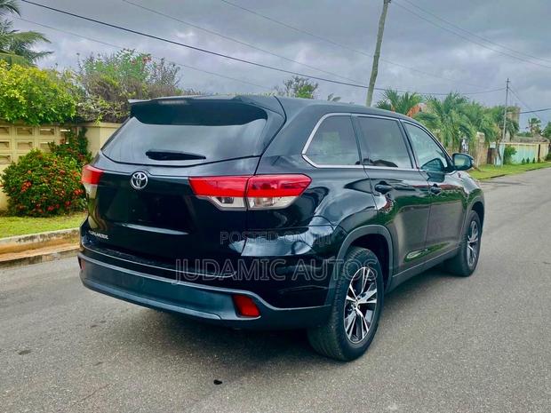 Toyota Highlander 2019 Black