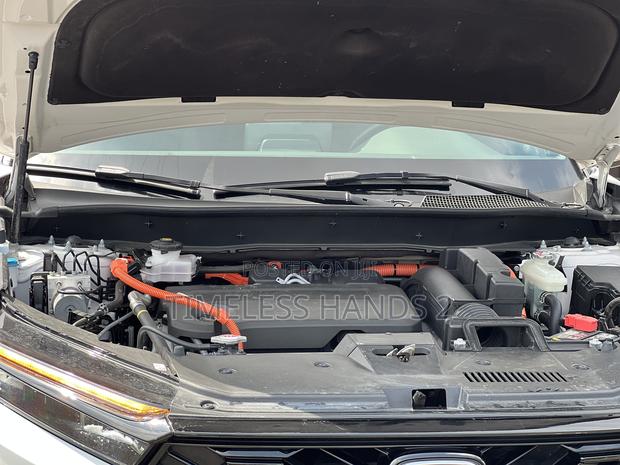 New Honda CR-V 2025 White