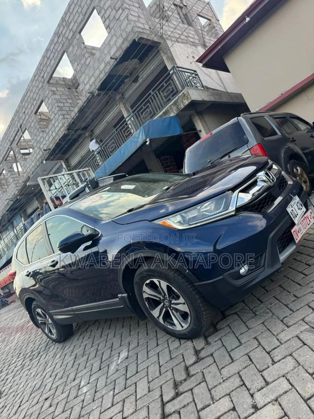 Honda CR-V Touring AWD 2018 Blue