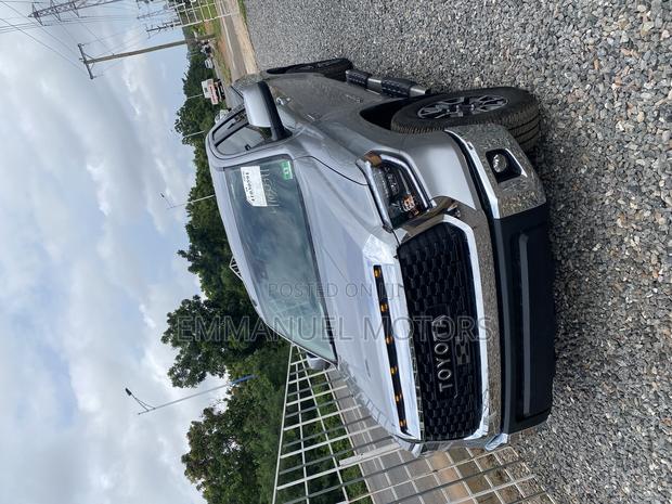 Toyota Tundra 2018 Silver