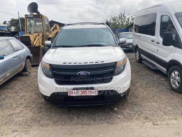 Ford Explorer Sport 4dr SUV AWD (3.5L 6cyl Turbo 6A) 2015 White