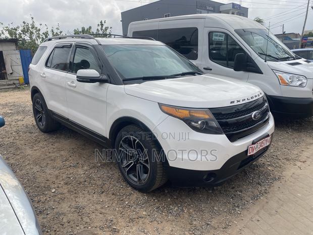 Ford Explorer Sport 4dr SUV AWD (3.5L 6cyl Turbo 6A) 2015 White