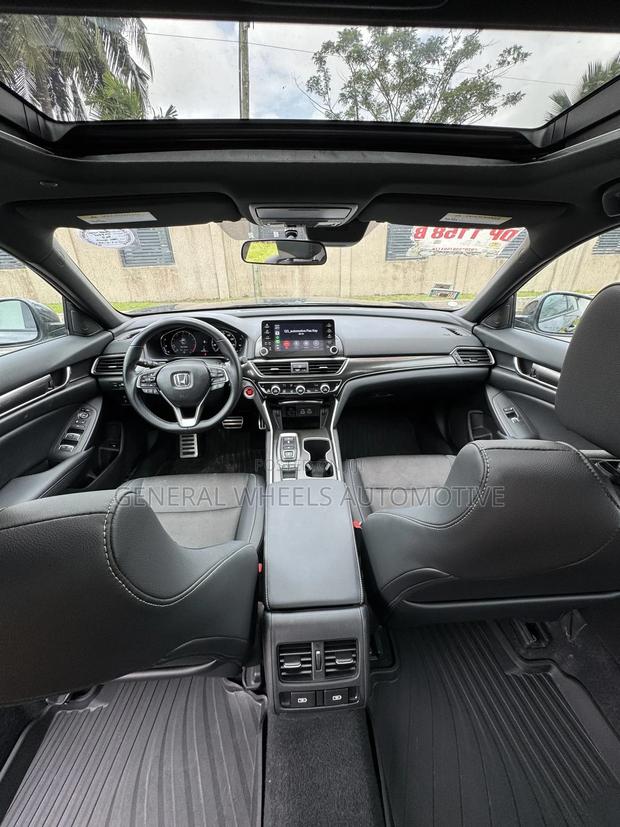 Honda Accord Sport 2.0T 2022 Black