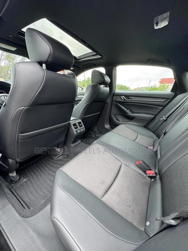 Honda Accord Sport 2.0T 2022 Black
