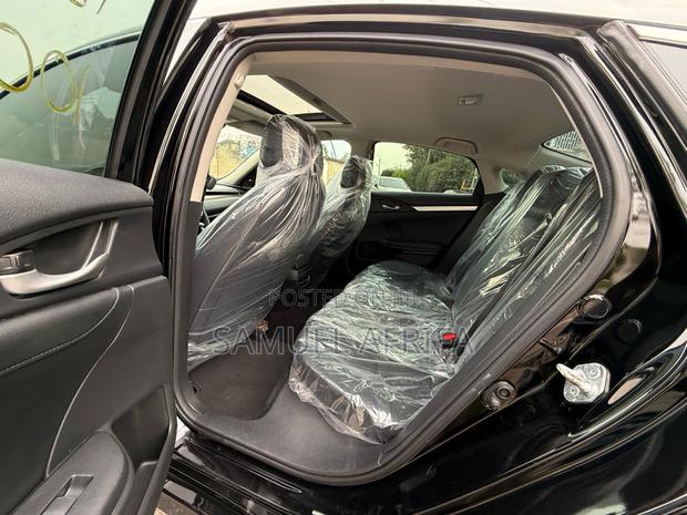 Honda Civic Touring Sedan 2019 Black