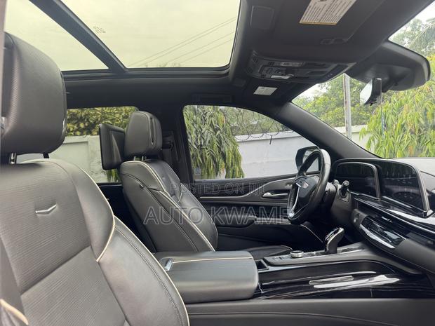 Cadillac Escalade 2021 Black