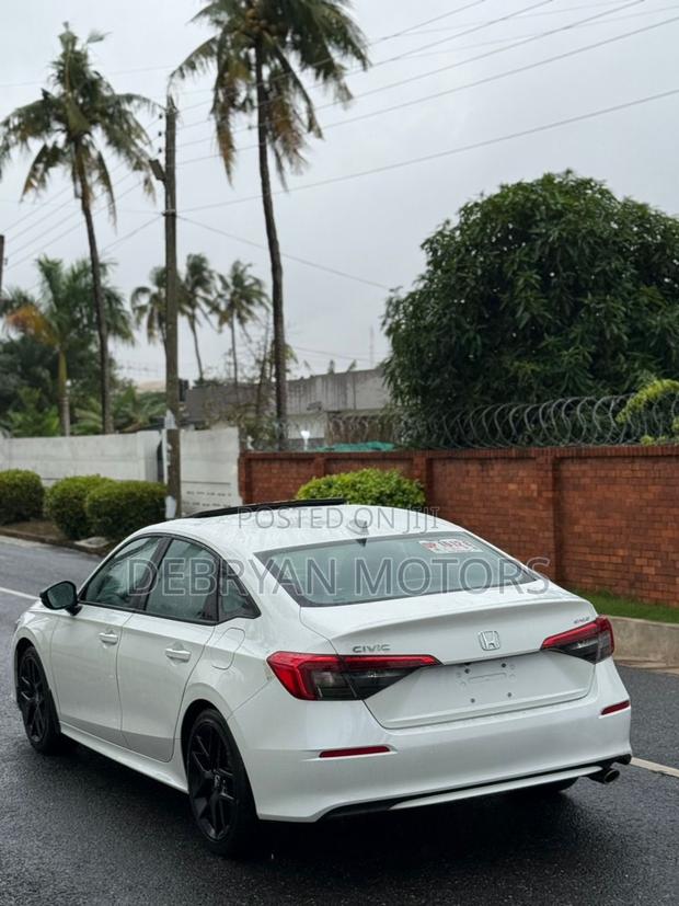Honda Civic Sport CVT 2024 White