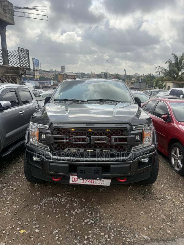 Ford F-150 XLT 4x4 SuperCrew Cab Styleside 5.5 ft. box 145 in. WB 2019