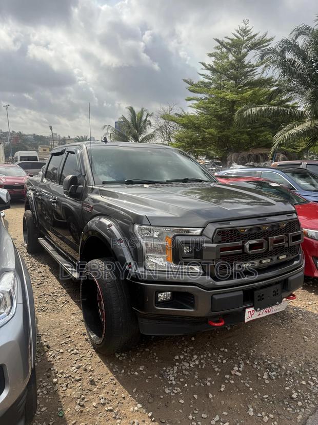 Ford F-150 XLT 4x4 SuperCrew Cab Styleside 5.5 ft. box 145 in. WB 2019