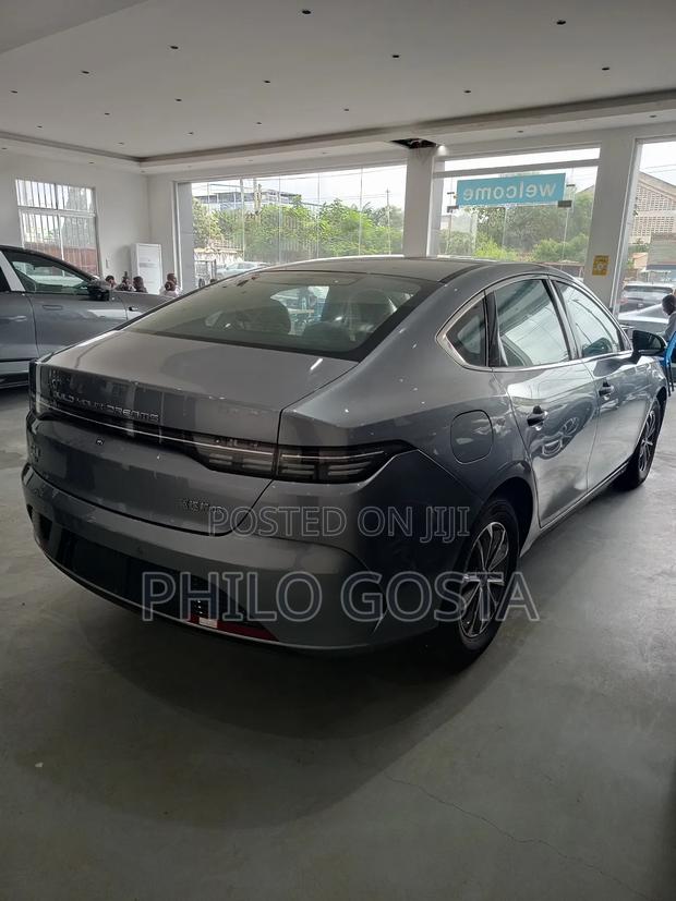 New BYD Destroyer 05 DM-i 1.5 Hybrid FWD 2025 Gray