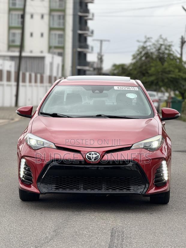Toyota Corolla XSE 4dr Sedan (1.8L 4cyl CVT) 2017 Red