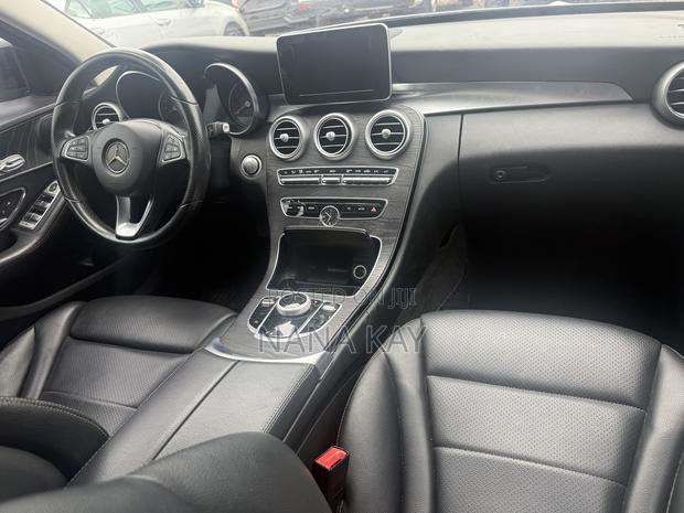Mercedes-Benz C300 Sport Sedan RWD (2.0L 4cyl 7A) 2017 Silver
