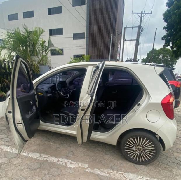 Kia Morning 2015 Beige