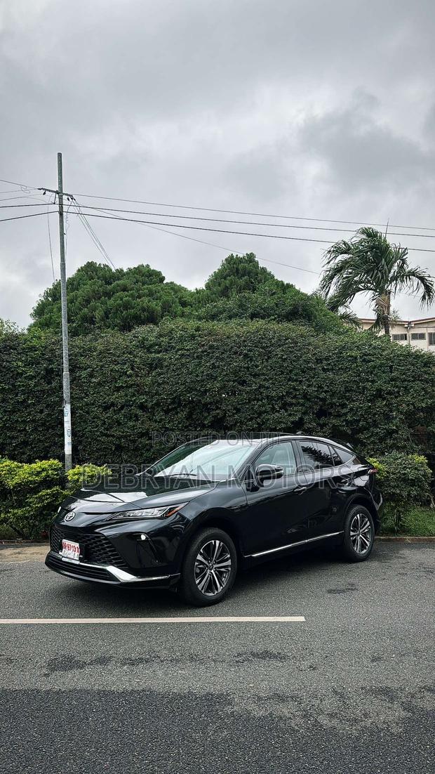 Toyota Venza Limited AWD 2024 Black