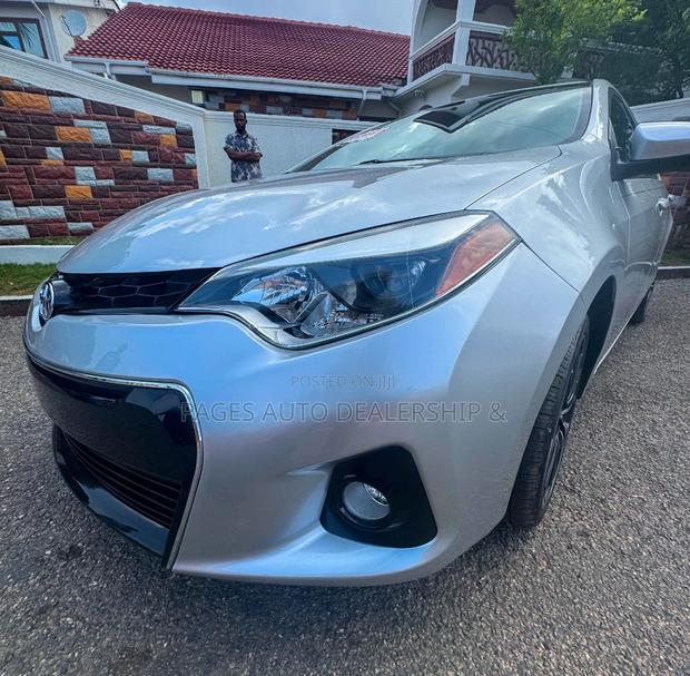 Toyota Corolla S Plus 4dr Sedan (1.8L 4cyl CVT) 2016 Gray