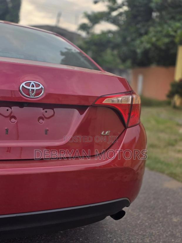 Toyota Corolla LE 4dr Sedan (1.8L 4cyl CVT) 2017 Red