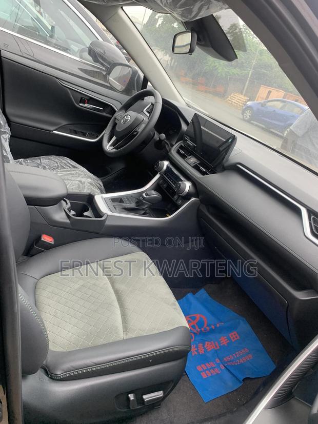 New Toyota RAV4 2024 Black