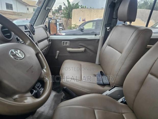Toyota Land Cruiser 2020 White