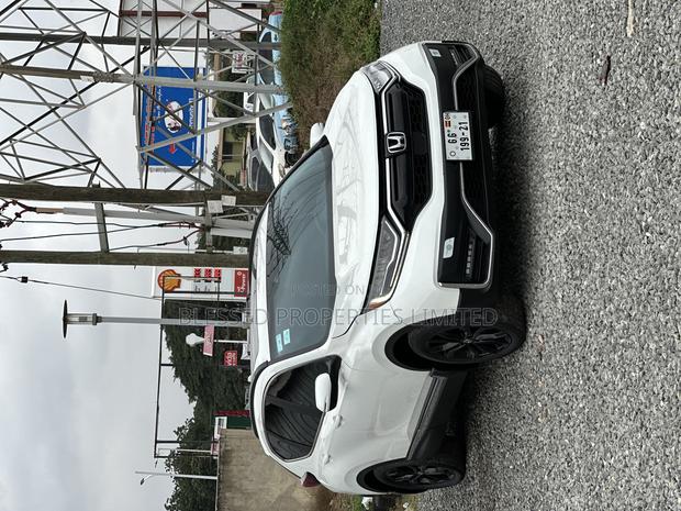 Honda CR-V Touring 2021 White