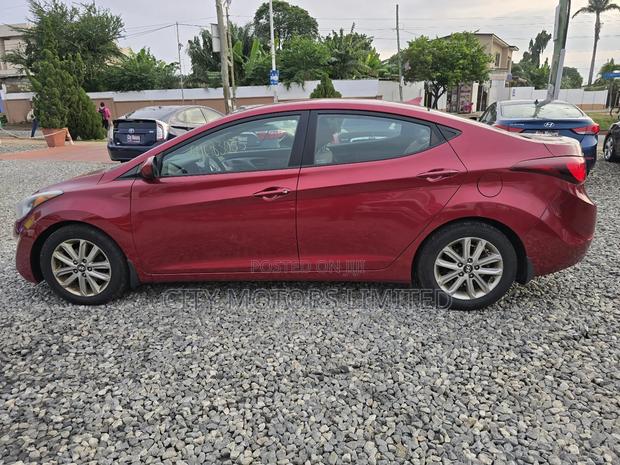 Hyundai Elantra SE 4dr Sedan (1.8L 4cyl 6A) 2015 Burgundy