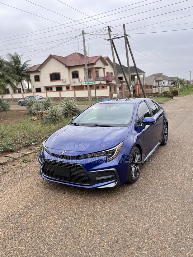 Toyota Corolla XSE 2024 Blue