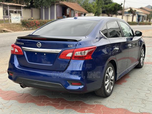Nissan Sentra SR 2016 Blue