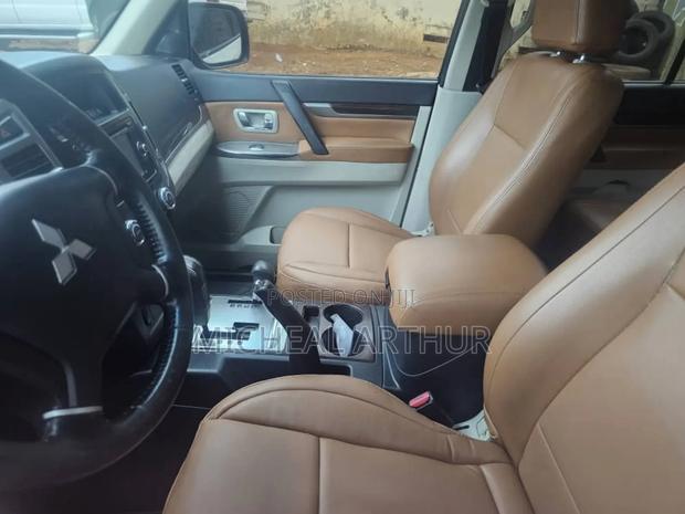 Toyota Land Cruiser Prado 2015 Gold