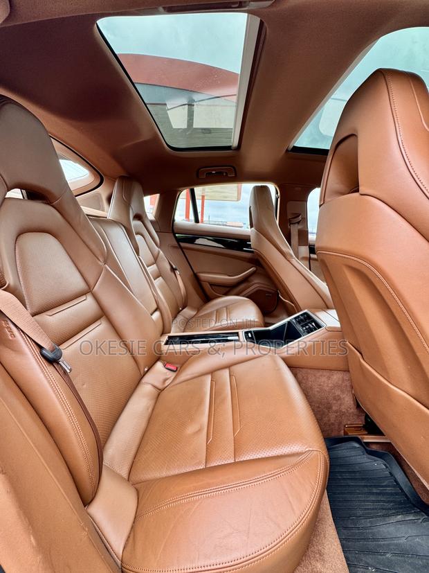 Porsche Panamera 4 Executive AWD 2019 Black