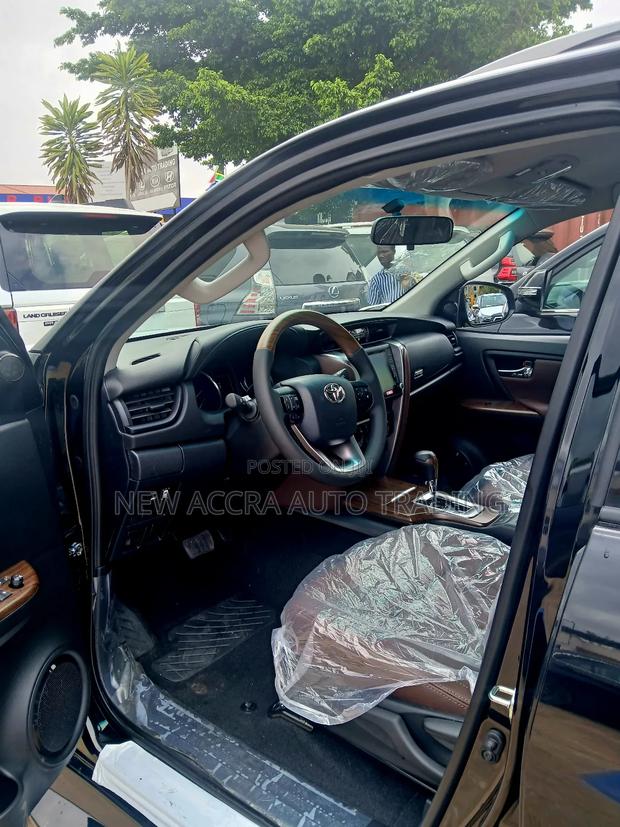New Toyota Fortuner 2025 Black