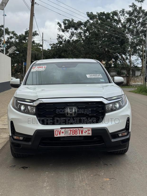 Honda Passport 2023 White