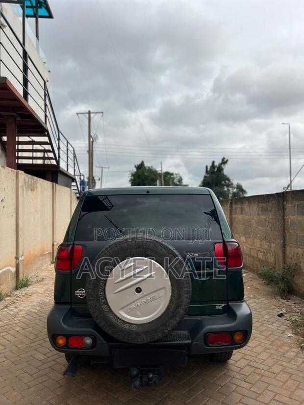 Nissan Terrano 2.7 TD Comfort 2008 Green