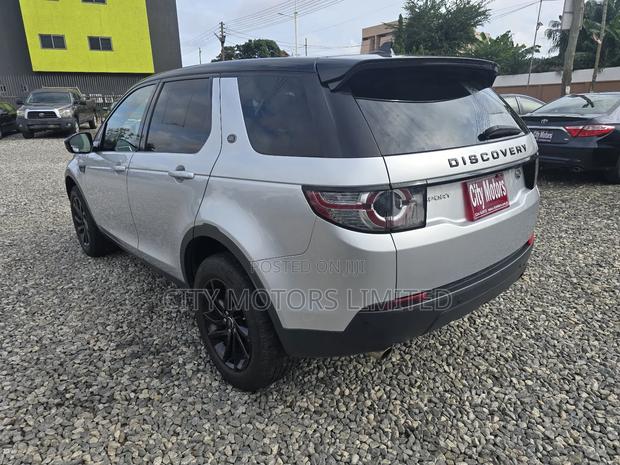 Land Rover Discovery Sport HSE 2016 Silver