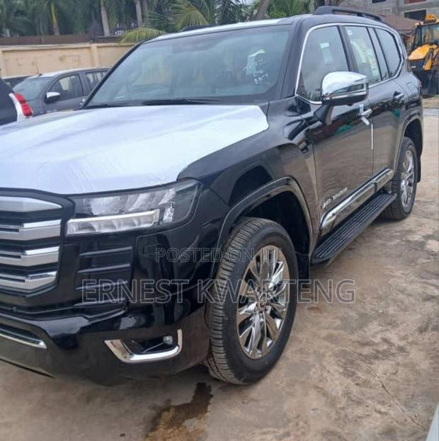 New Toyota Land Cruiser 2024 Black