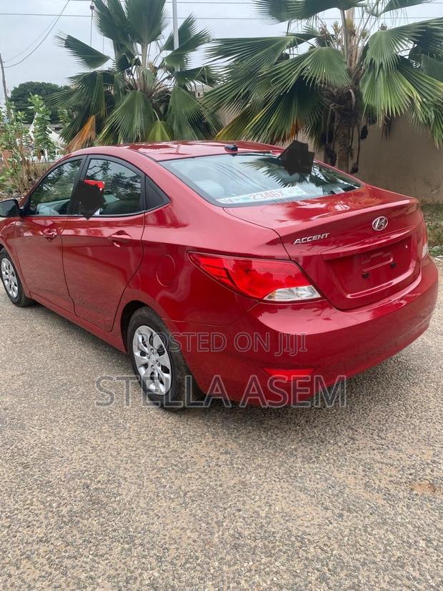 Hyundai Accent 2016 Red