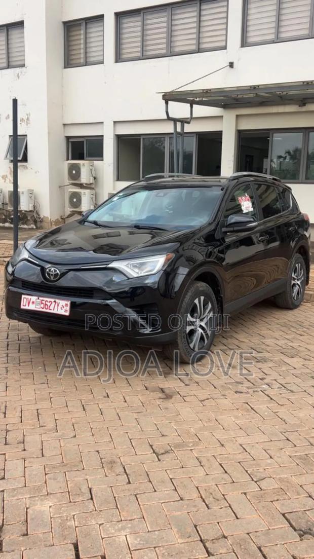 Toyota RAV4 LE AWD (2.5L 4cyl 6A) 2017 Black