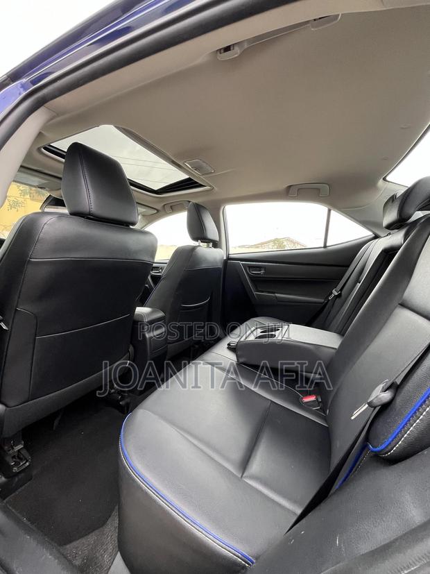 Toyota Corolla XSE 4dr Sedan (1.8L 4cyl CVT) 2017 Blue